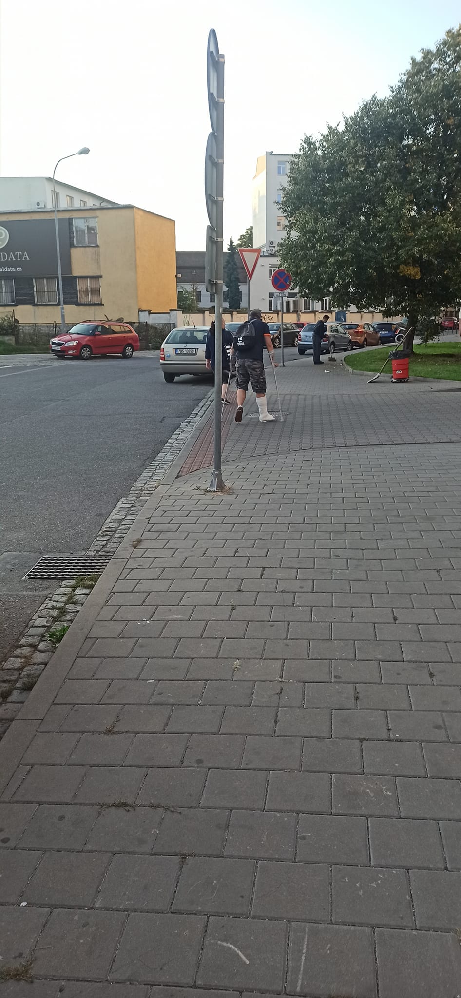 Man slwc sighting photos