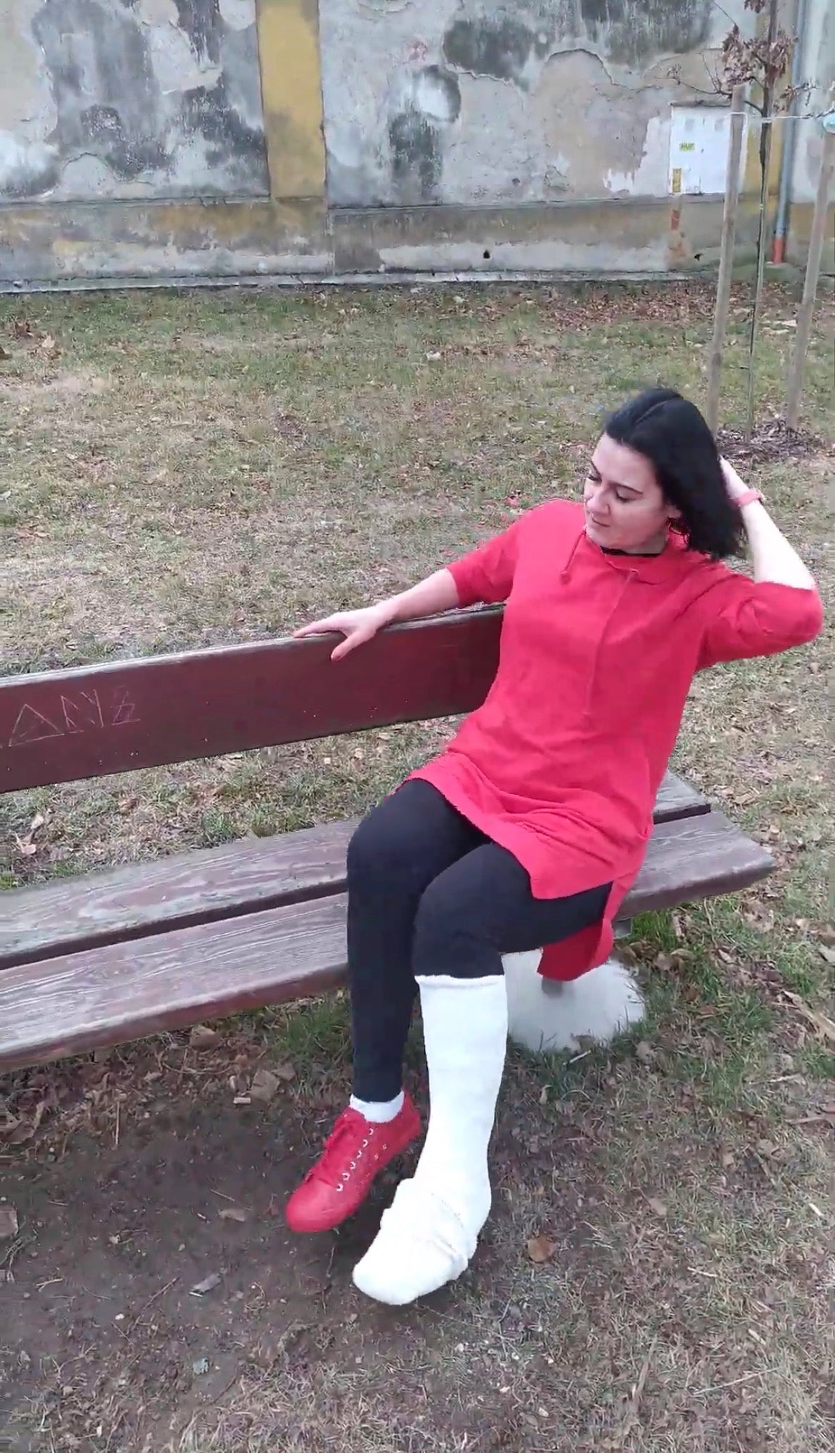 Slwc girl in red video