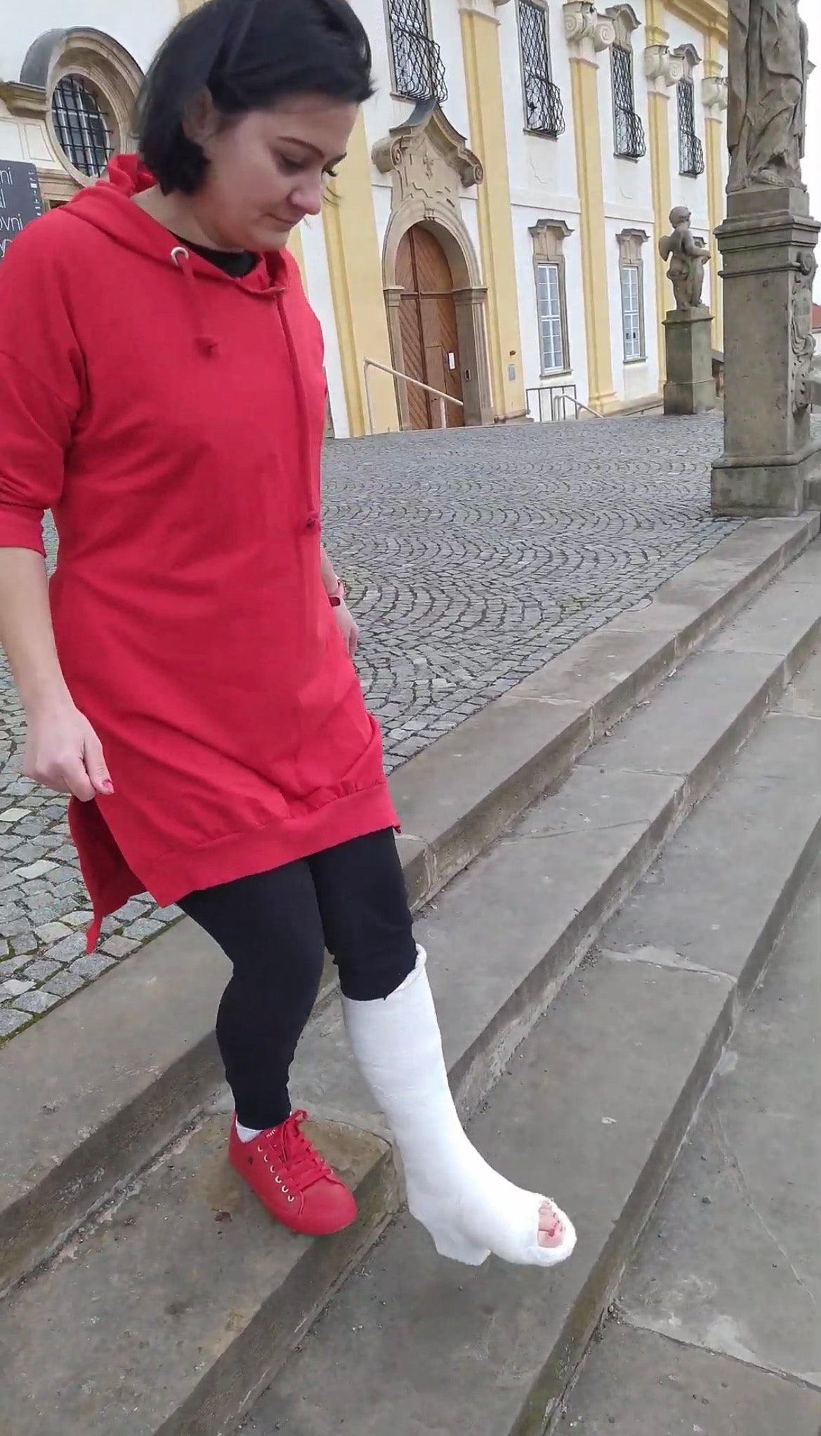 Girl in red slwc no sock video