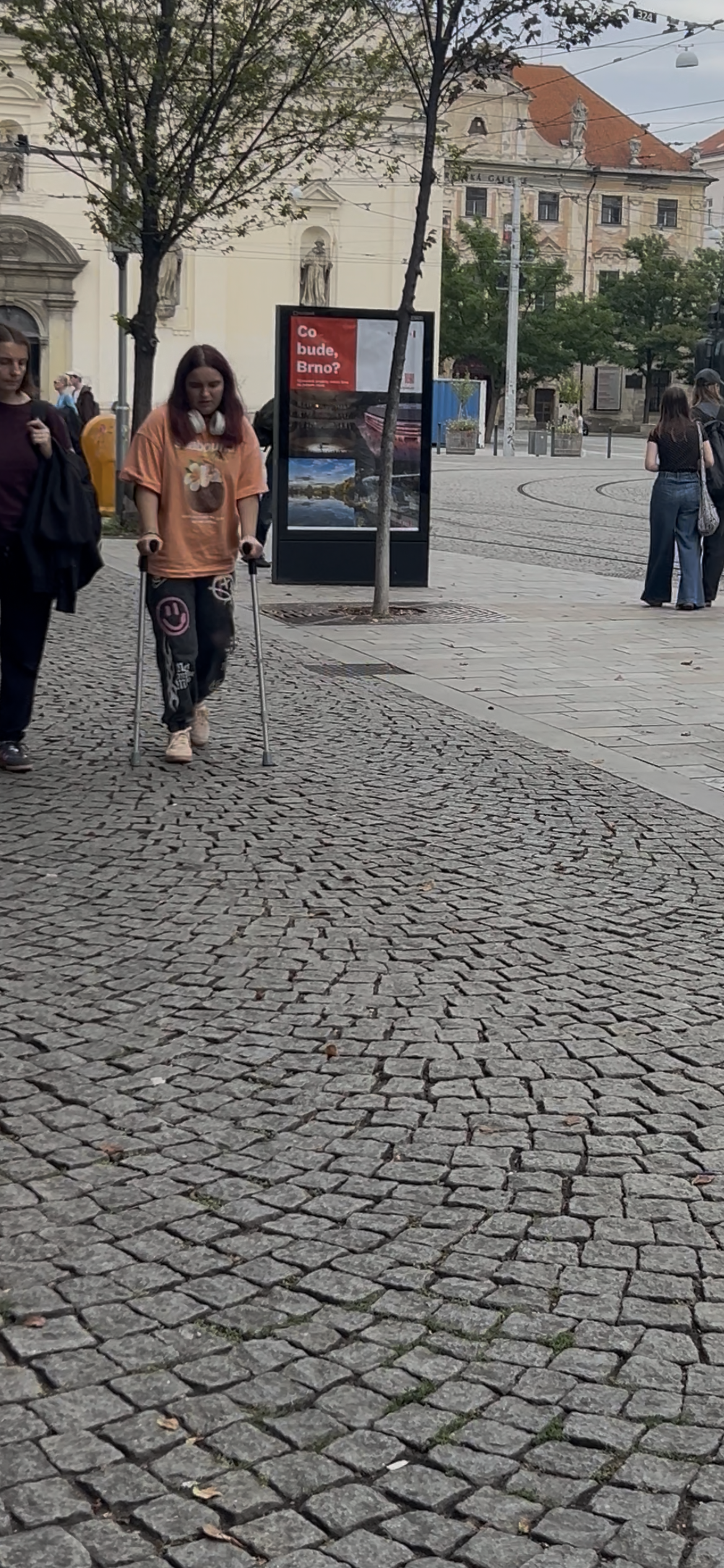Crutches girl walking video