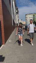 Woman injured ankle crutching video