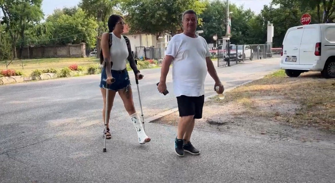 Girl summer slwc going hospital video