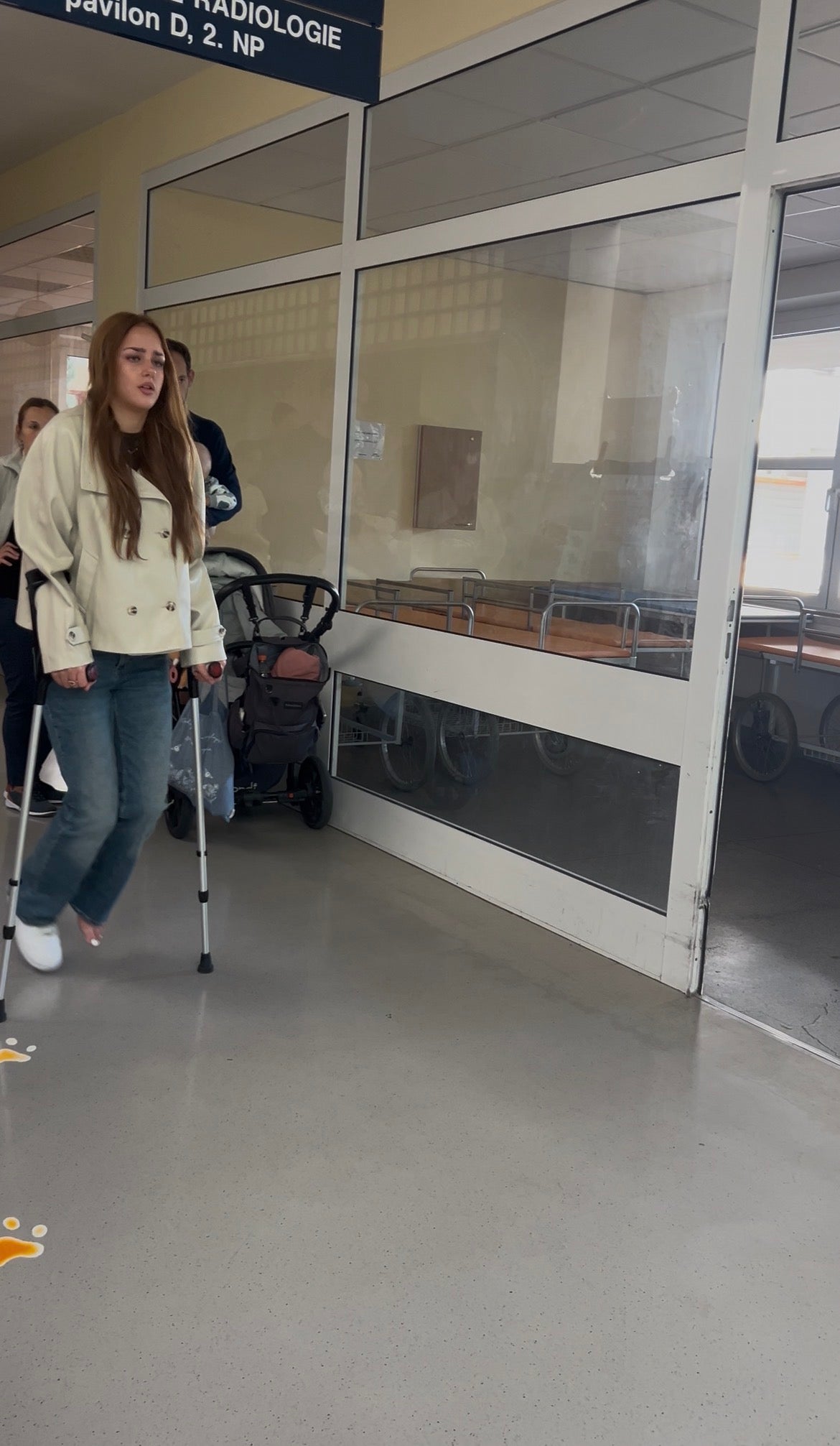 Crutching girl barefoot hospital video