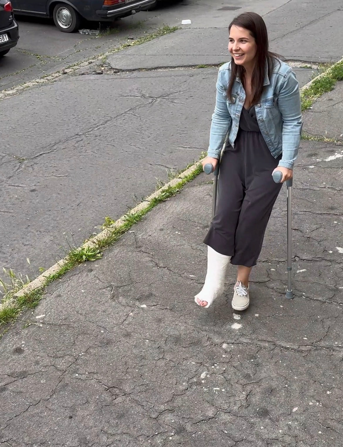 Slc girl leaving hospital video