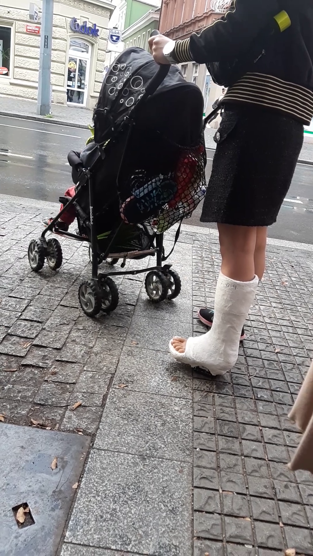 Heavy slwc girl waiting on bus station video